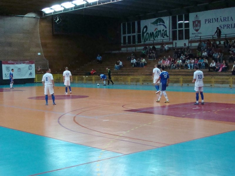 Meci dificil pentru echipa de futsal