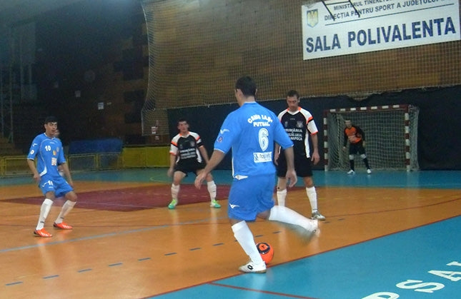 Victorie la pas pentru CSMS Iași Futsal