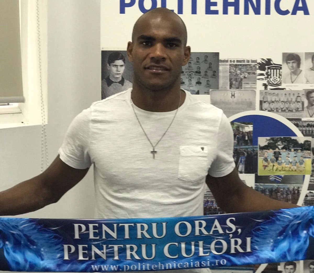 Atacantul Jô Santos a semnat cu Politehnica