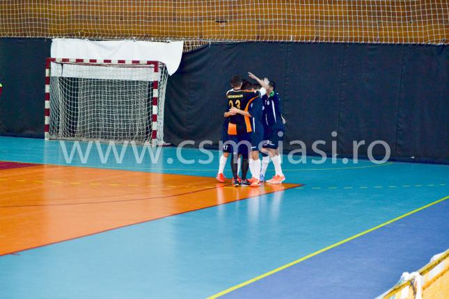 FUTSAL | Debut cu dreptul