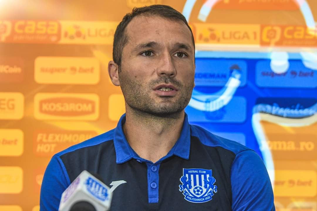Cosmin Frăsinescu: 