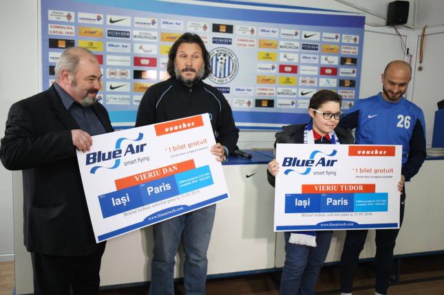 Câștigătorul tombolei Blue Air a revendicat premiul