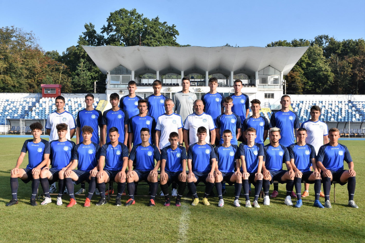 JUNIORII POLITEHNICII ÎNCEP CAMPIONATELE LA ELITE