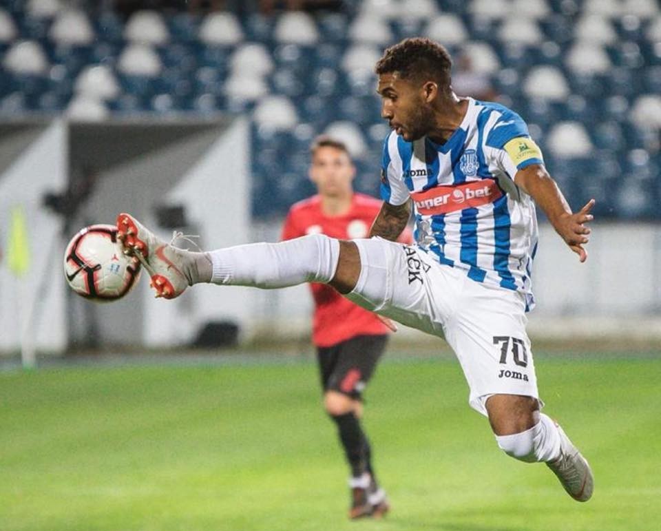 Mulțumim, Dylan Flores!