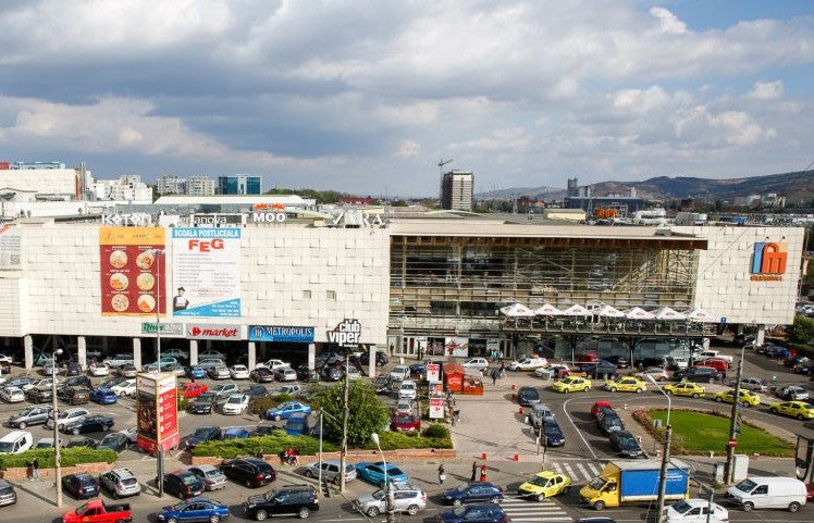 Noua locație a magazinului oficial