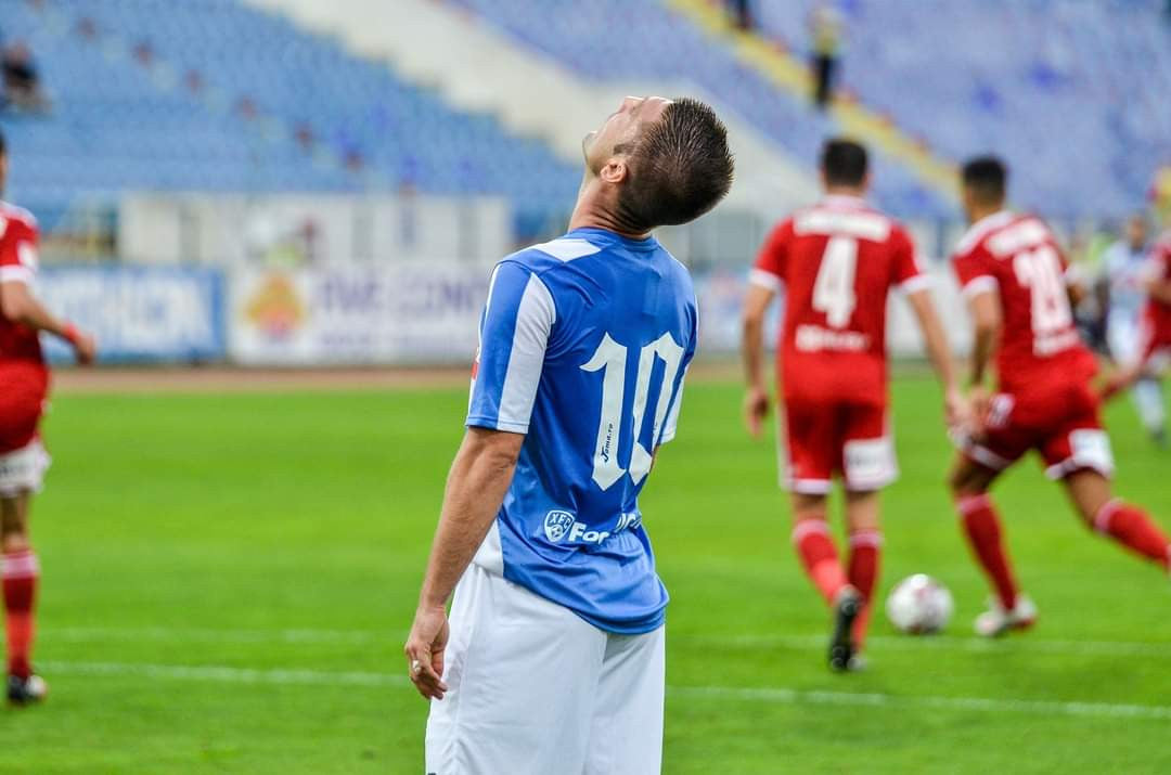Principiul dominoului!