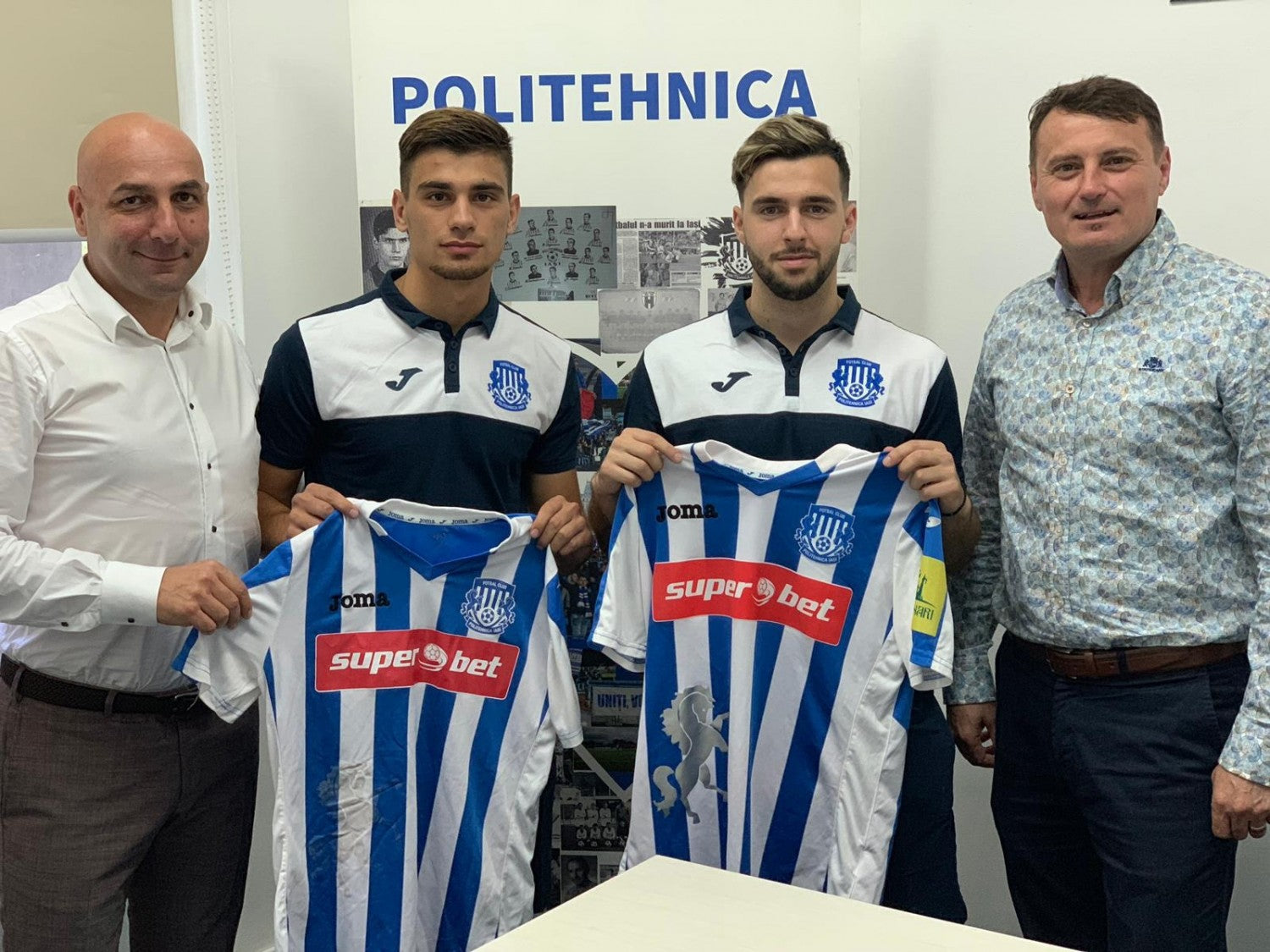 Carlone și Loshaj au semnat contracte pe 3 ani