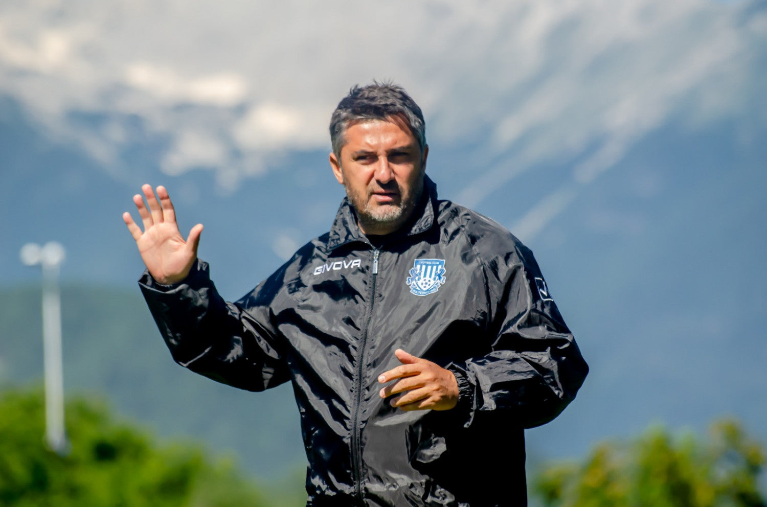 Mulțumim, Claudiu Niculescu!
