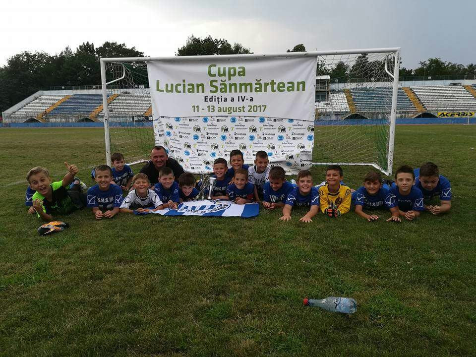 Juniorii 2008 au triumfat la Bistriţa