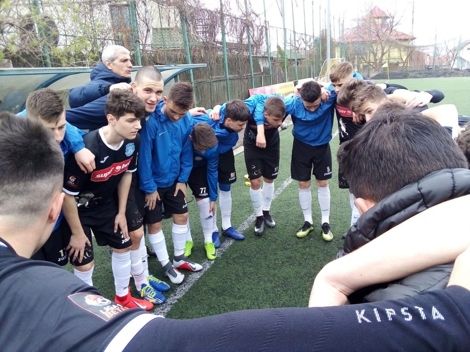 O nouă victorie cu 6 goluri marcate pentru Juniorii U17
